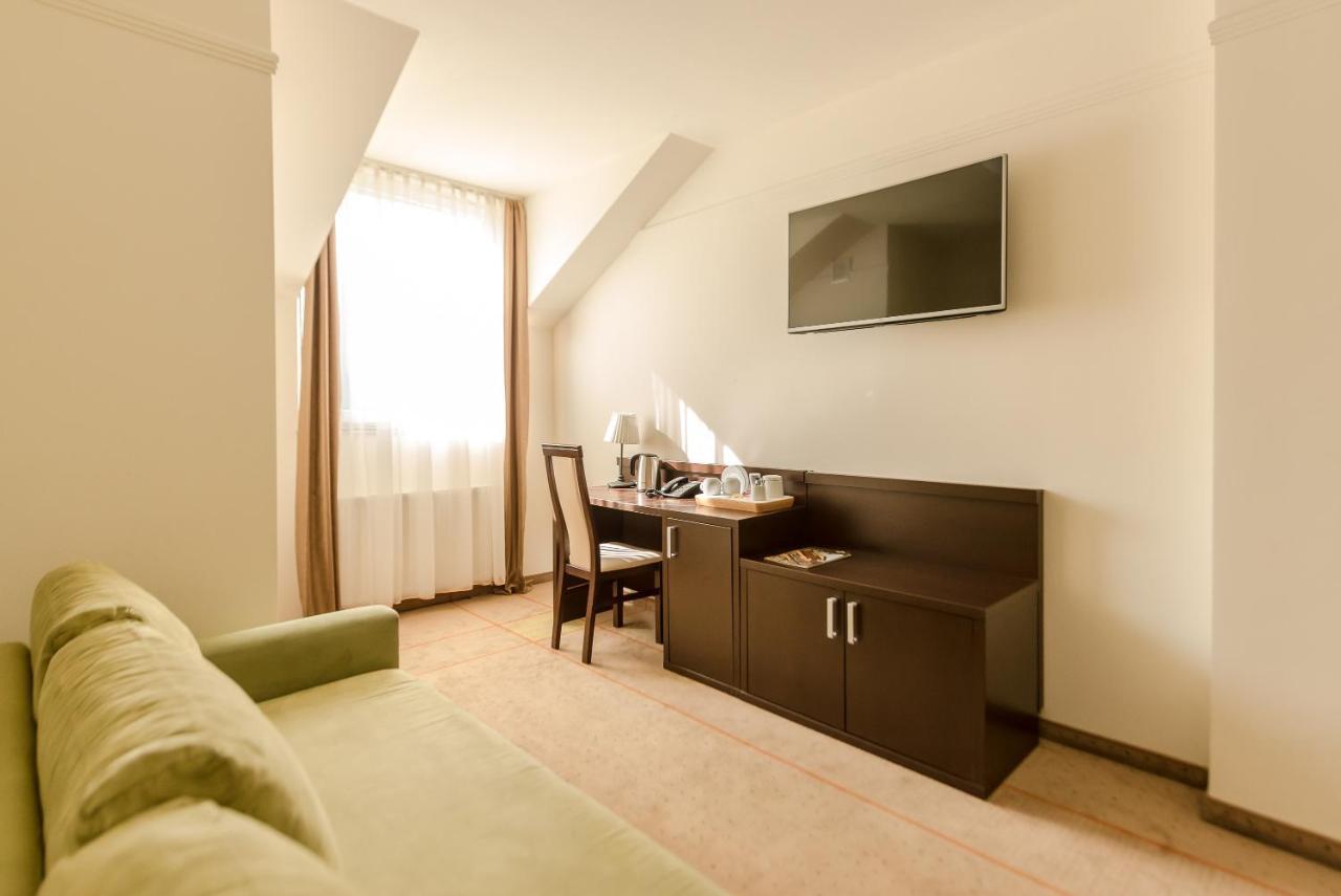 Hotel Elbrus Spa & Wellness 슈차이르크 외부 사진