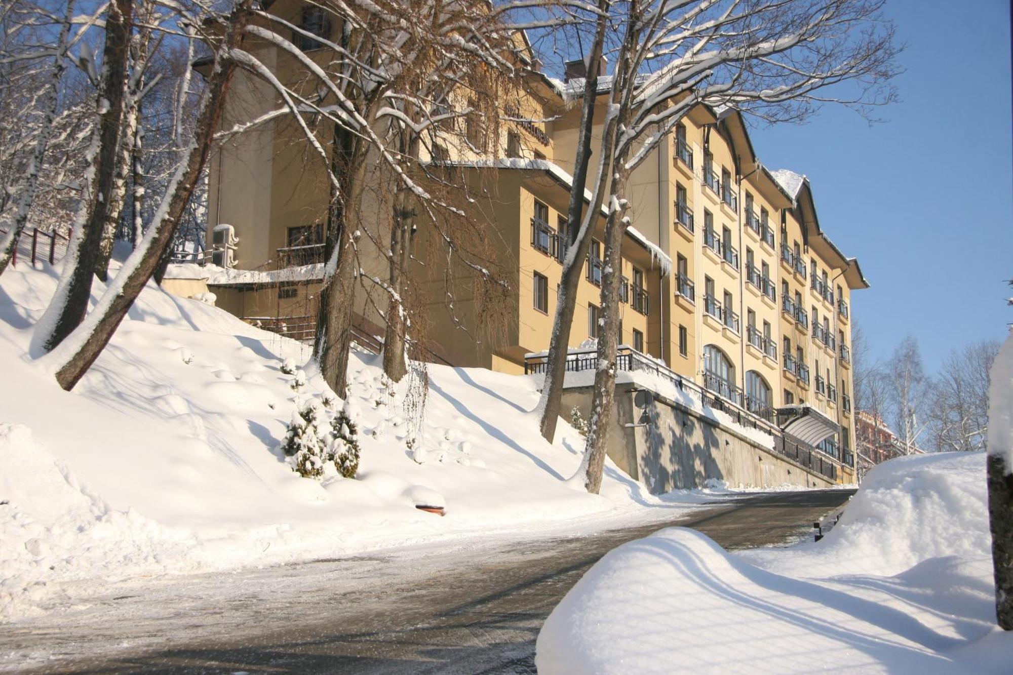 Hotel Elbrus Spa & Wellness 슈차이르크 외부 사진
