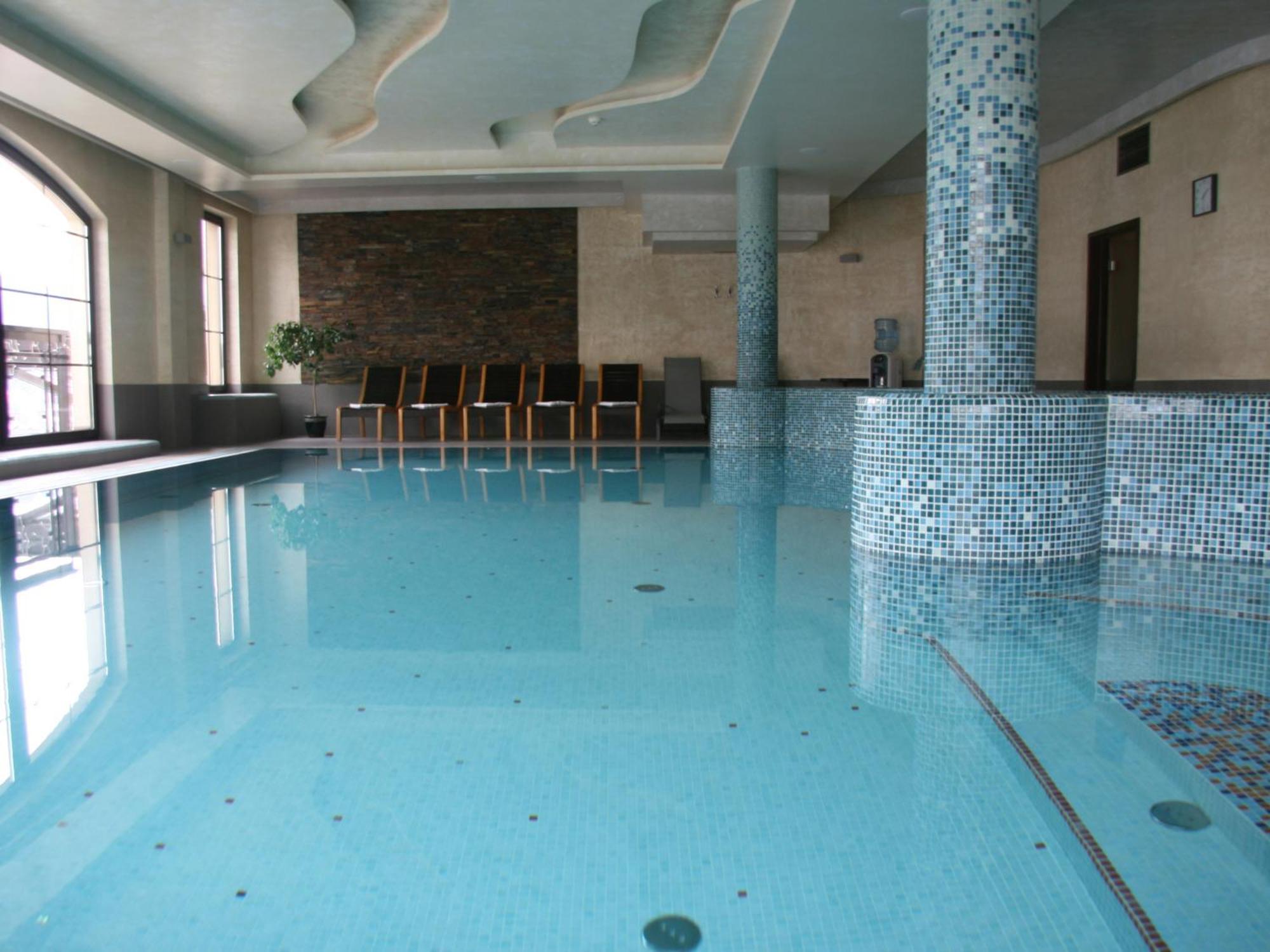 Hotel Elbrus Spa & Wellness 슈차이르크 외부 사진