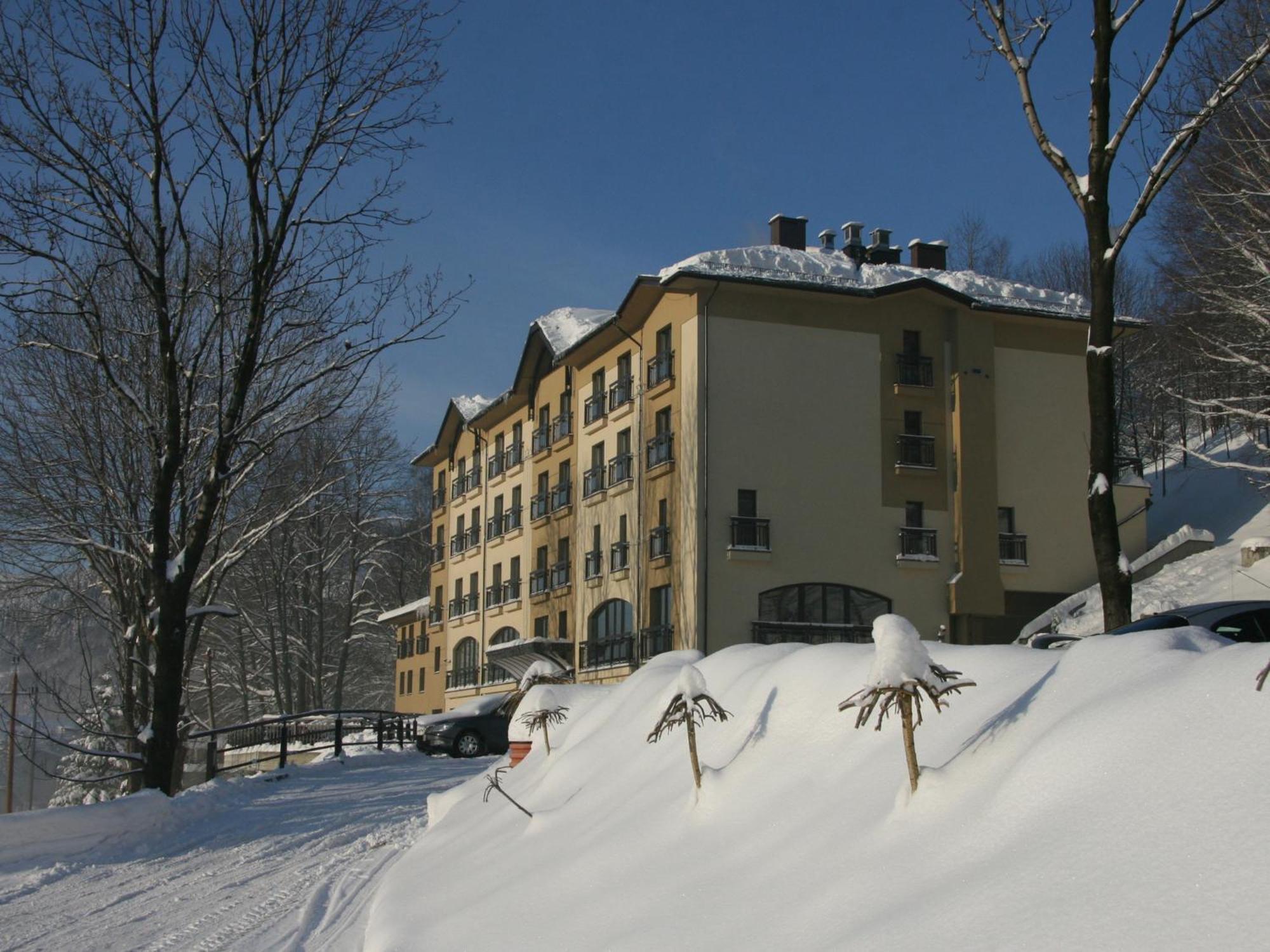 Hotel Elbrus Spa & Wellness 슈차이르크 외부 사진