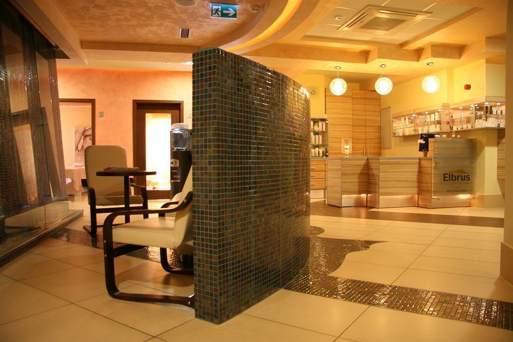 Hotel Elbrus Spa & Wellness 슈차이르크 외부 사진