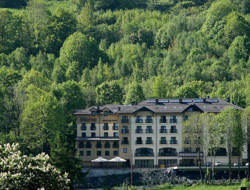 Hotel Elbrus Spa & Wellness 슈차이르크 외부 사진